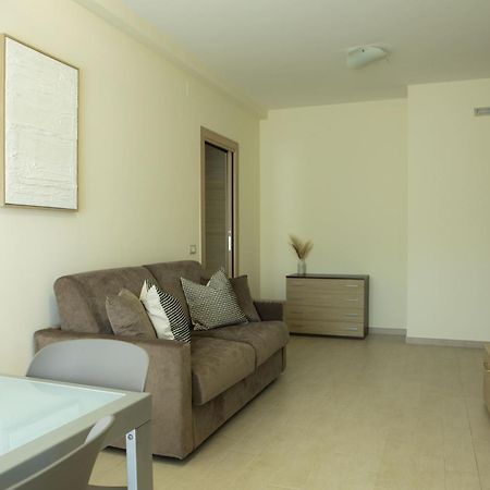 Aparthotel Residenze Roscioli Roseto Degli Abruzzi Exterior foto