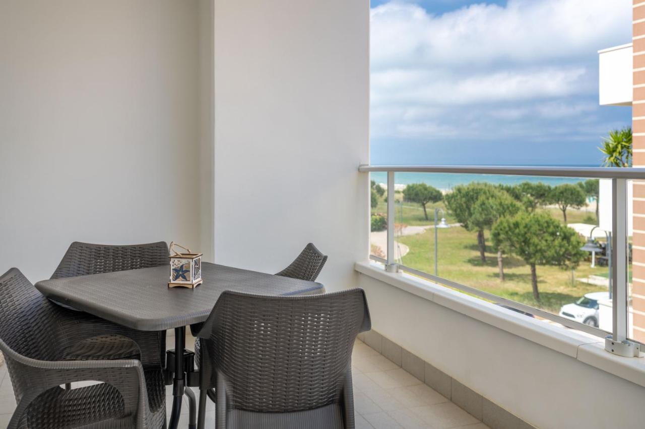 Aparthotel Residenze Roscioli Roseto Degli Abruzzi Exterior foto