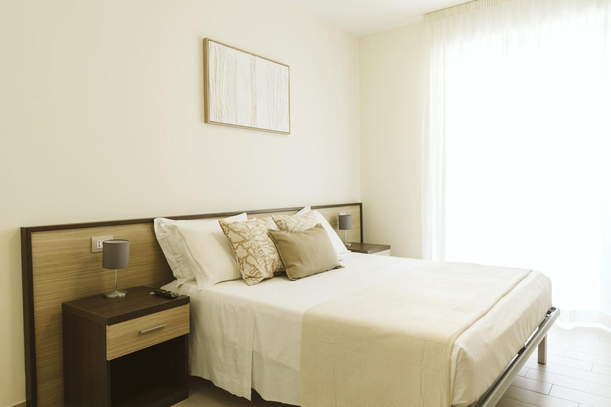 Aparthotel Residenze Roscioli Roseto Degli Abruzzi Exterior foto