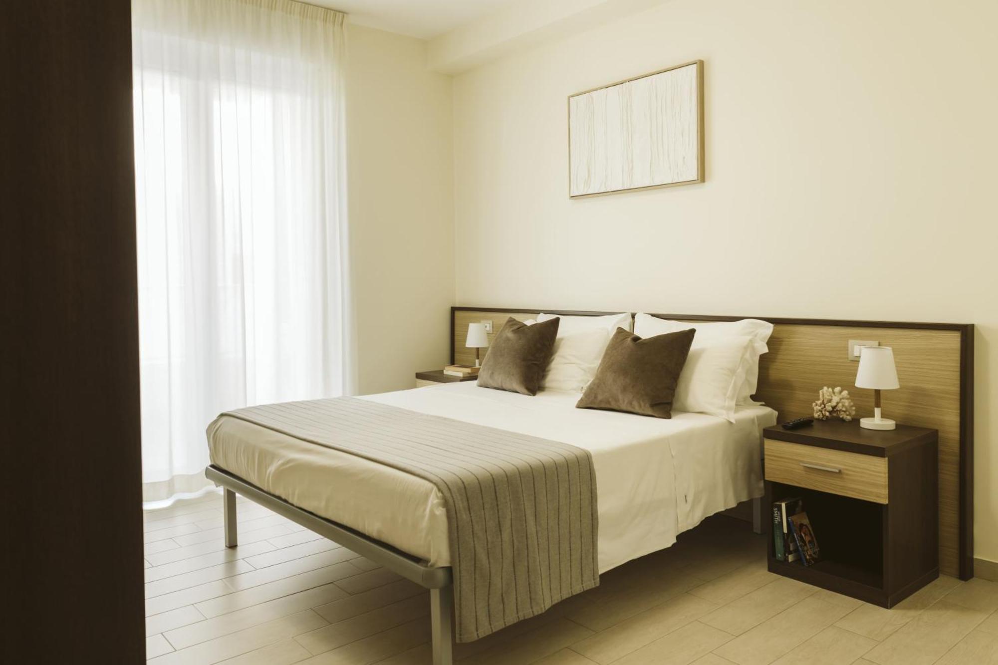 Aparthotel Residenze Roscioli Roseto Degli Abruzzi Exterior foto