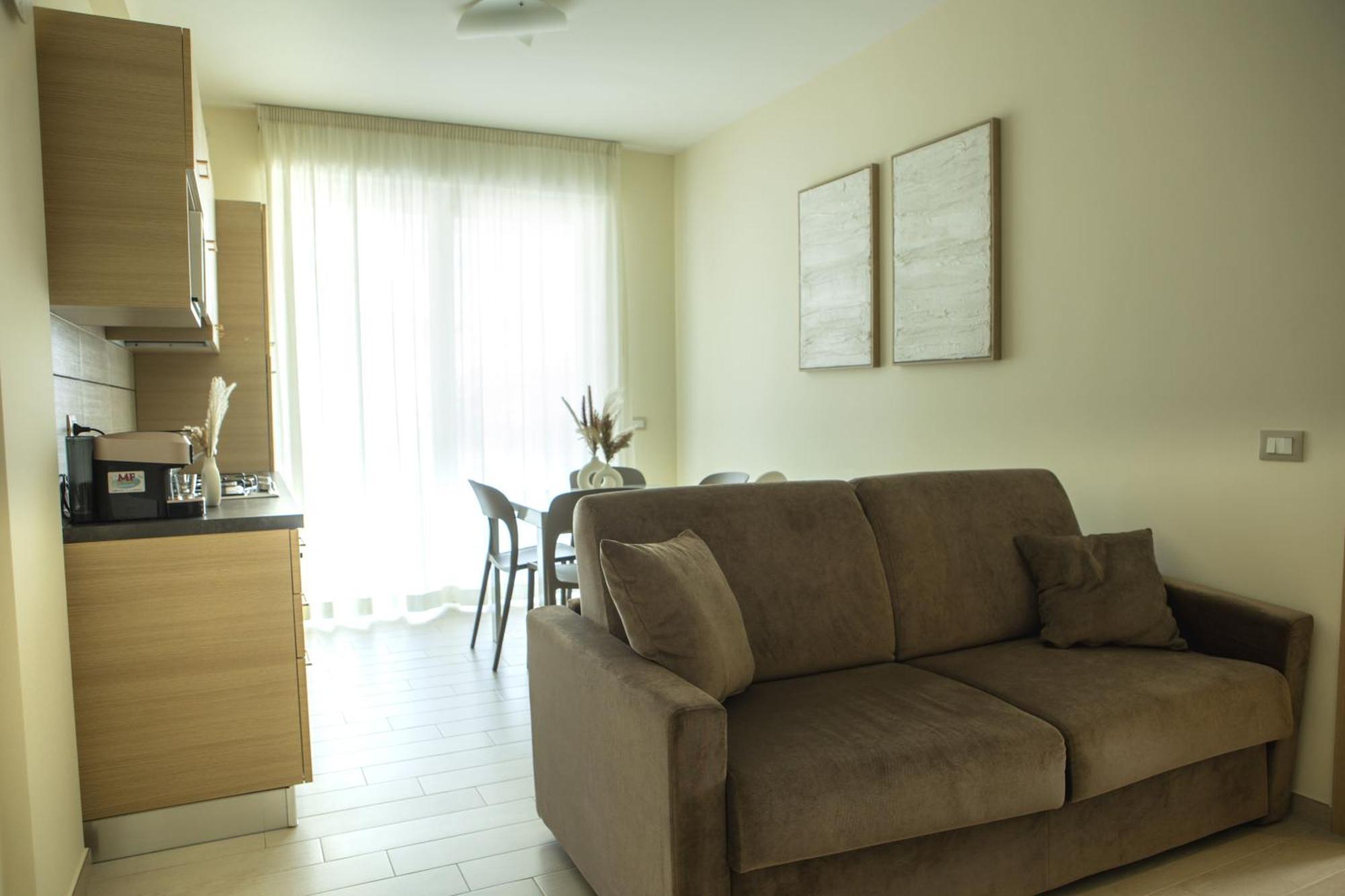 Aparthotel Residenze Roscioli Roseto Degli Abruzzi Exterior foto